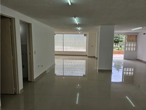 Local En Venta Batan / Recreo De Los Frailes