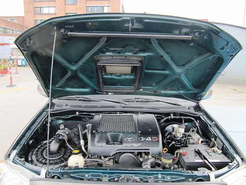 Toyota Hilux 3000cc 4x4 Mt Aa