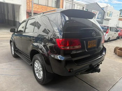 Toyota Fortuner 4.0 Sr5