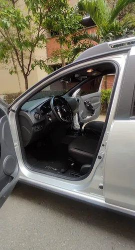 Renault Duster Oroch Intense