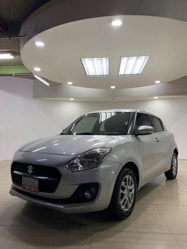 Suzuki Swift 2023 /vn