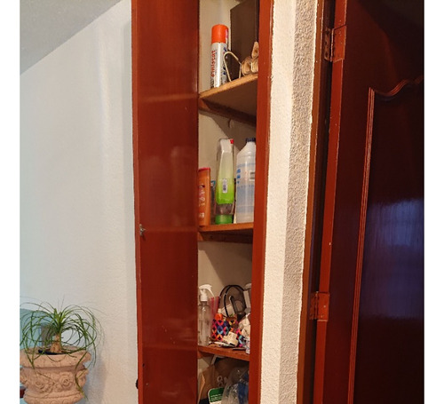 En Venta Casa De 3 Recámaras, 3 Cocheras, 2 1/2 Baños, Amplio Jardin Con Asador Techado, Cuarto De Lavado En La Concepción Ii