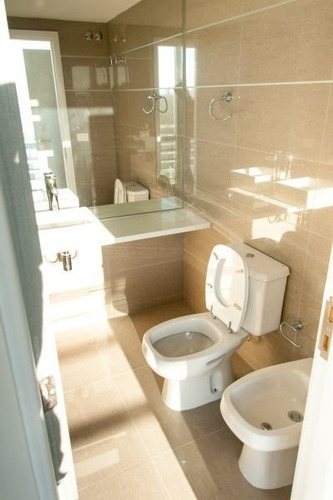 Venta De Apartamento 2 Dormitorios En Playa Mansa