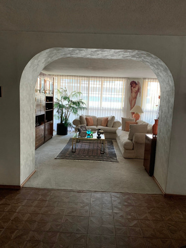 Imagen 1 de 14 de Hermoso Departamento Remodelado En Venta