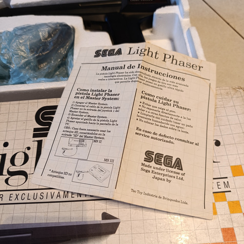Light Phaser Sega Pistola Master Syst Tectoy Con Caja Negro (Usado)