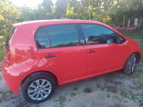 Volkswagen / Up Take Ma