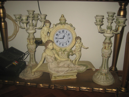 Hermoso Juego De Reloj  Y 2 Candelabros.