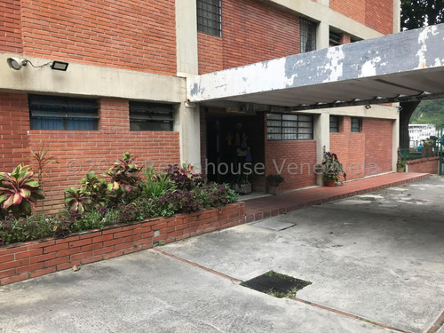 Km Apartamento (1 Nivel) En Venta En La Trinidad, Distrito Metropolitano