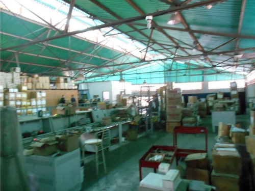 Imagen 17 de 24 de Galpon En Venta, Zona Industria La Lebrum, Av. Francisco De Miranda, Municipio Sucre