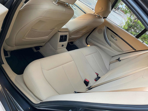 Bmw Serie 3 2018 2.0 Sport Active Flex Aut. 4p