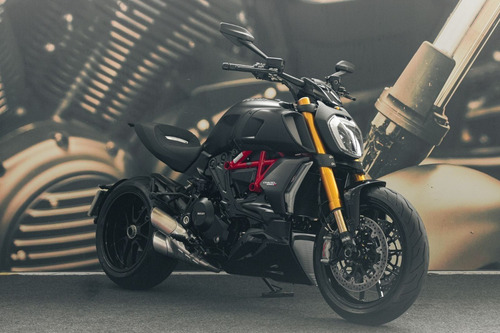 Imagem 2 de 9 de Ducati Diavel 1260 S