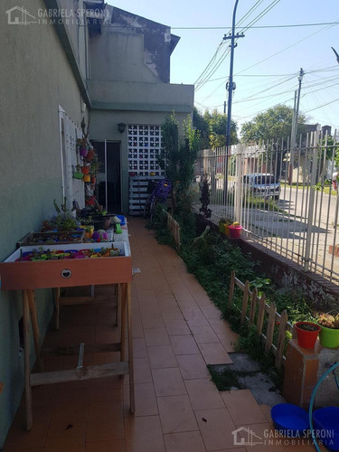 Imagen 21 de 21 de Casa Con Amplia Terraza Y Garage