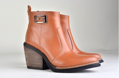 Imagen 3 de 8 de Botas Botinetas Texanas De Mujer De Cuero Georgi - Ferraro