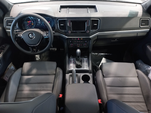 Imagen 15 de 17 de Volkswagen Amarok Highline V6 258 Cv O Km Aj