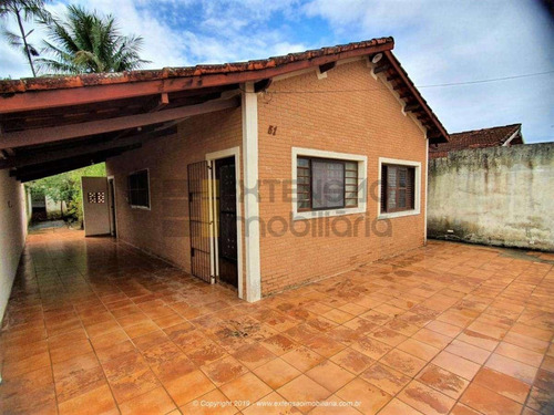 Imagem 2 de 10 de Casa Com 02 Dormitórios E 70m² - 172017