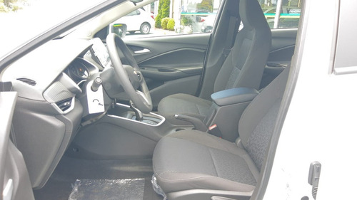 Onix 1.0 Plus Turbo Sedan 2021 0km!