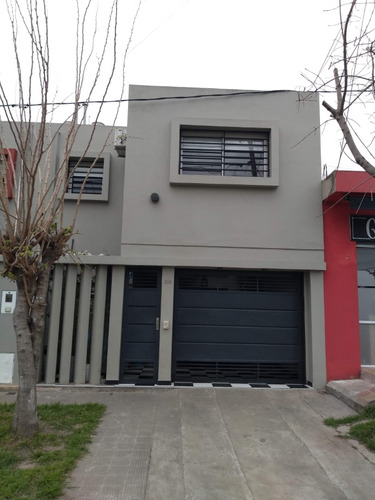 Dueño Vende Duplex Calle 83 Y Diag 620