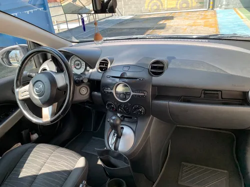 Mazda 2 215HA8