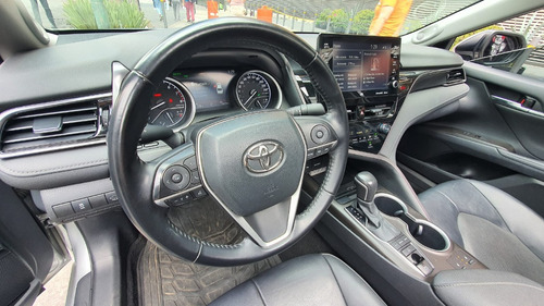 Toyota Camry 2.5 Xle Navegación At