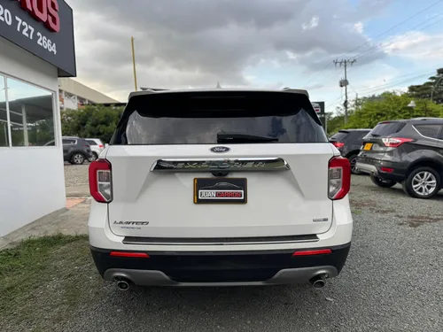 Ford Explorer 2.3 Limited 4x4