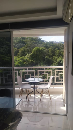 Imagen 9 de 24 de Venta Apartamento Urbanización El Bosque Valencia