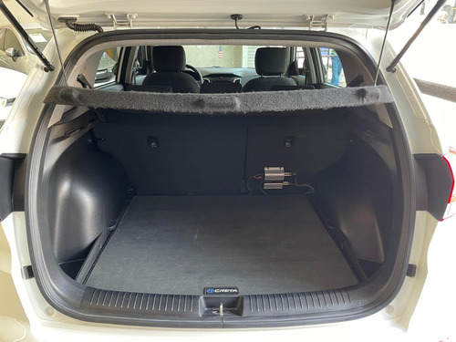 Hyundai Creta Attitude 1.6 flex automático
