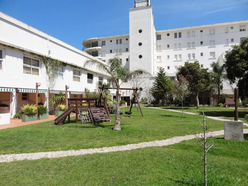Imagen 12 de 14 de Alquilo En Ex Hotel La Floresta Con La Mejor Vista Al Mar!