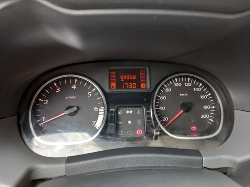 Imagen 10 de 10 de Renault Duster 2.0 4x2 Luxe 138cv 2013