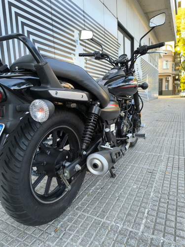 Bajaj Avenger 220