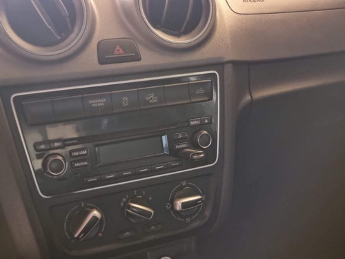 Imagem 5 de 10 de Volkswagen Saveiro Cross 14/15 1.6