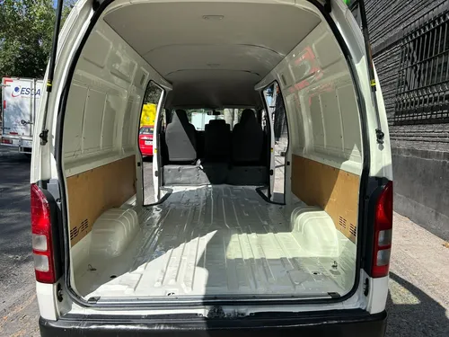 Toyota Hiace Panel Super Larga
