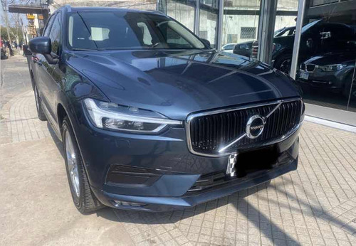 Volvo XC60 2.5 T5 Momentum
