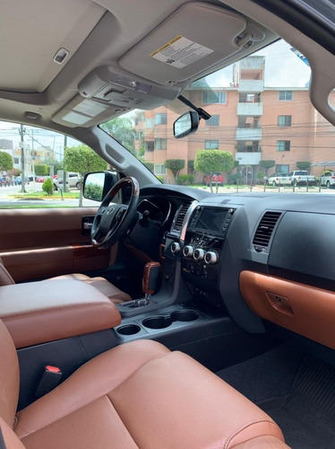 Imagen 7 de 14 de Toyota Sequoia Platinum V8 2021