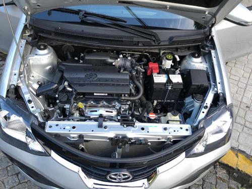Toyota Etios 2018 1.5 Sedan Platinum At 4 Puertas Gris Plata