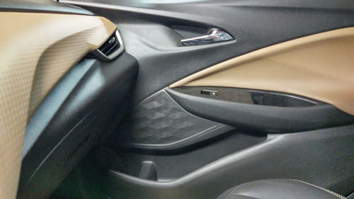 Imagen 3 de 15 de Chevrolet Onix 2021 1.2 Premier At