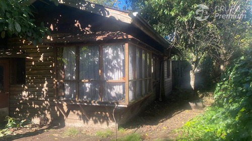 Casa En Arriendo De 2 Dorm. En Pucón