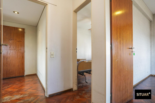 Venta De Departamento 2 Dormitorios + Cochera + Baulera