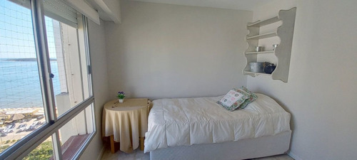 Imagen 11 de 29 de Apartamento En Venta De 3 Dormitorios En Playa Mansa (ref: Lij-5728)