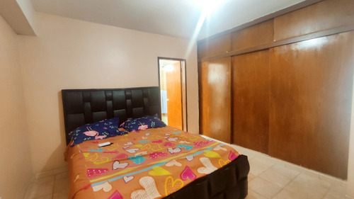 Apartamento En Montalban 1 11.88m2/3 Hab +serv/2+serv/1 P.e Por Documento Y Otro Por Condominio