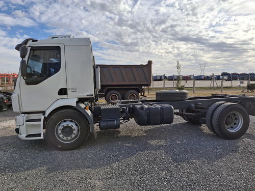 Volvo Vm 270 4x2r (2017)