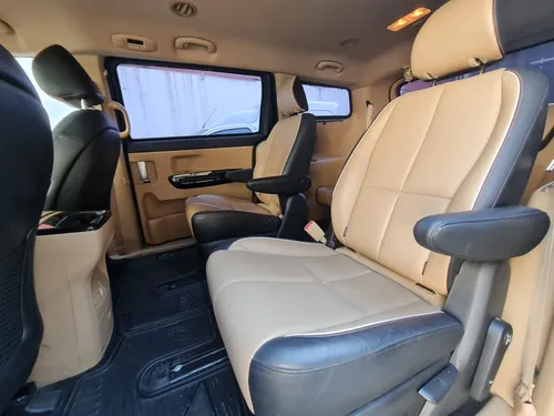 Kia Sedona 3.3 V6 Ex Pack At