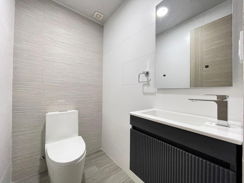 Oportunidad De Apartamento De 1 Habitación Y Linea Blanca Con Vista Al Mar