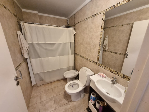 Vende Amplia Y Hermosa Oficina Zona Comercial Flores