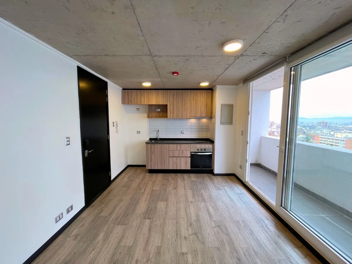 Imagen 1 de 18 de Arriendo De Departamento En Providencia. 1 Dormitorio, 1b.