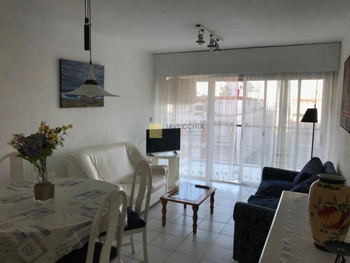 Imagen 6 de 15 de Venta De Apartamento De 2 Dormitorios En Península