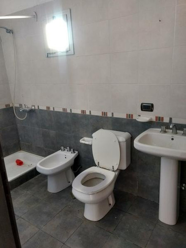 Imagen 9 de 18 de Departamento En Venta En Campana Centro. Triplex 2 Dormitorios. Garage