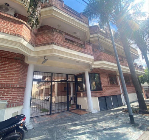 Dúplex En Venta - 2 Dormitorios 2 Baños - Cochera - 100mts2 - Parque Avellaneda