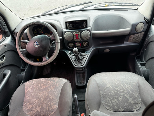 Fiat Doblo 1.8 Adventure 5p