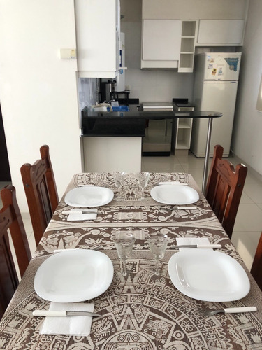 Imagen 4 de 11 de Hermoso Departamento De 2 Ambientes, Cochera Propia, Churrasquera Uso Común