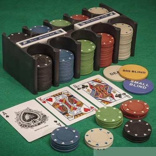 Poker Set Juego 200 Fichas Cartas Y Paño Black Jack Fichero